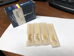 Vandoren Clarinet Alto - CR143 Mib Eb Reeds Strength Open Box. Fixed Price $16.00.