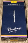 Vandoren Clarinet Reeds Box Of 10 CR113 #3 New. Fixed Price $27.99.